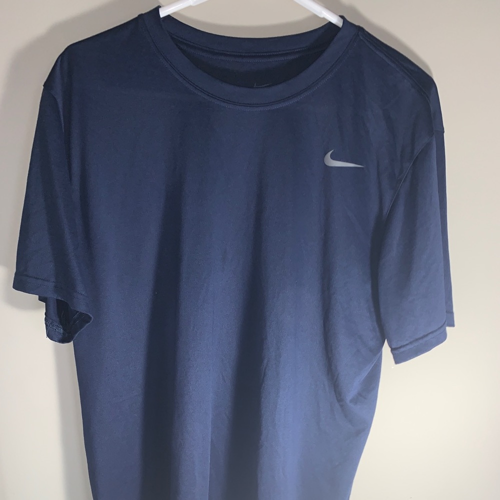 Nike dri fit t shirt